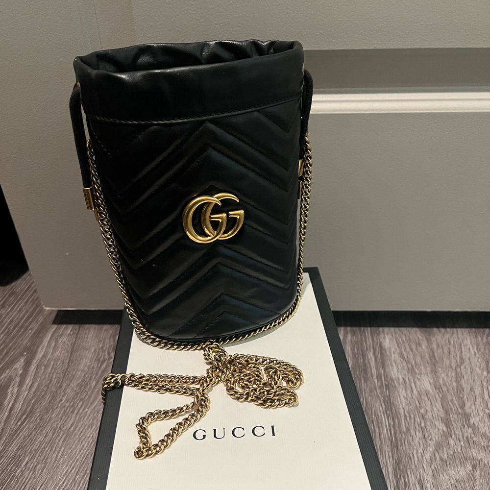 GG MARMONT MINI BUCKET BAG